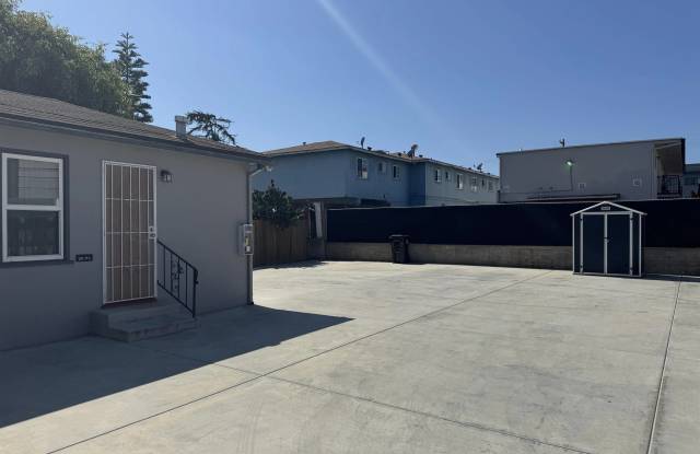 170 Garrett Ave. (1/2)