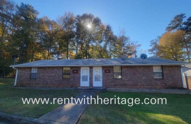 1049 Old Powder Springs Rd SW