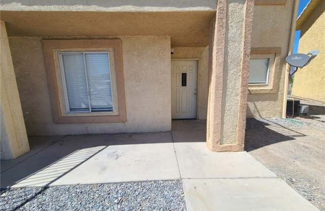 1360 Ogallala Street