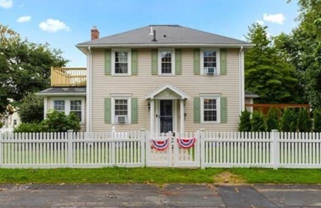 40 Hummock Rd - 40 Hummock Road, Quincy, MA 02171