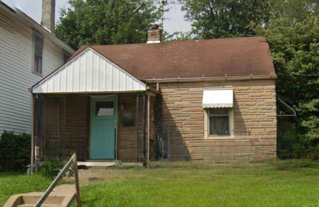 2 Bedroom NE Canton Ranch for Rent
