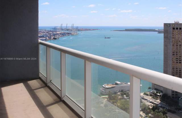 50 Biscayne Blvd