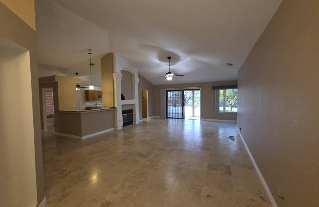 6372 East Calle Cavillo