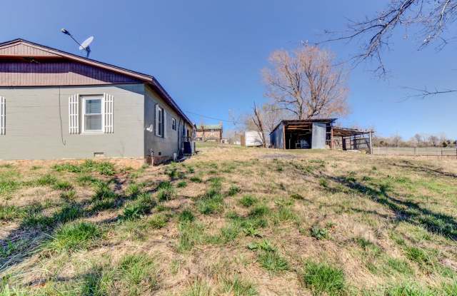 3 Bed | 1 Bath in Coweta!