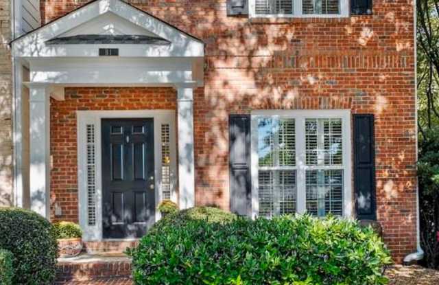 Photo of 1580 COMMERCE Drive unit: Apt B1