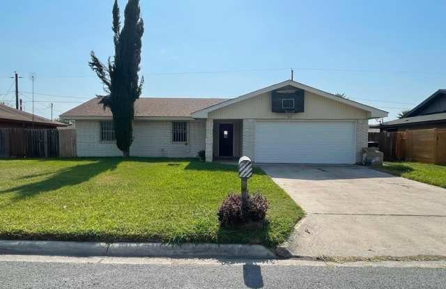 3101 N 25 1/2 Street