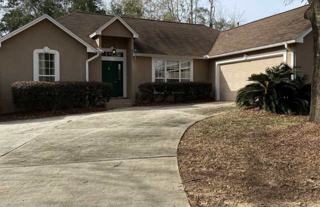 1206 SMOKE RISE Lane