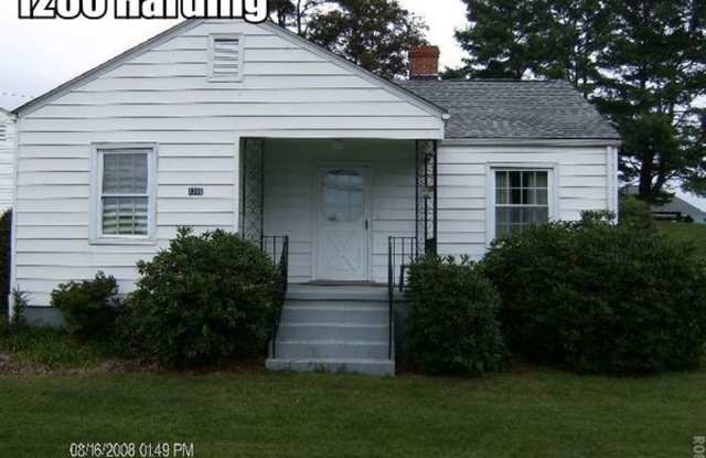 2 Bedroom 1 Bath House