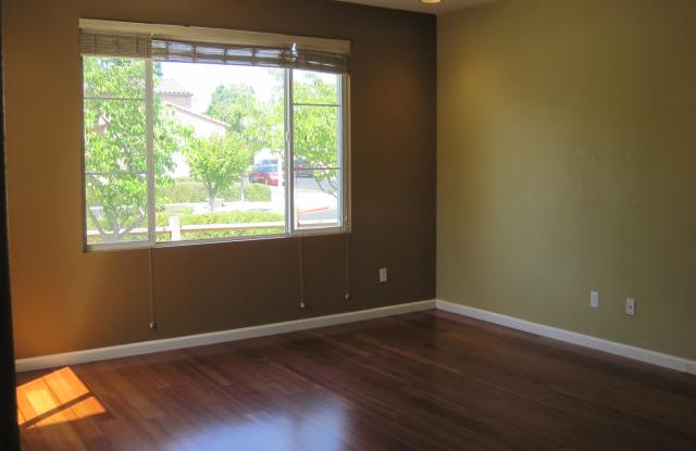 1008 Cedarwood Loop