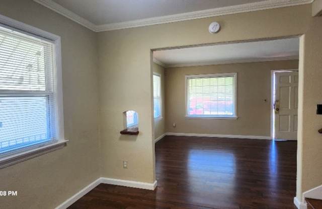 Wonderful 2 Bedroom 1 Bath Home Ready for Lease in Vallejo!