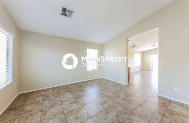 7049 North 41st Lane