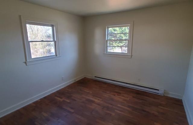 3 Bedroom 1 Bathroom House