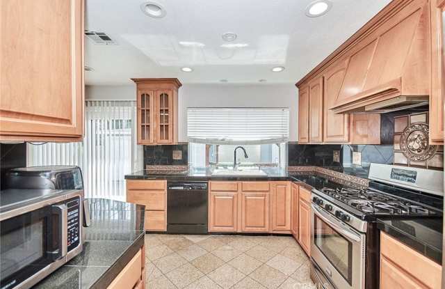 6052 Marshall