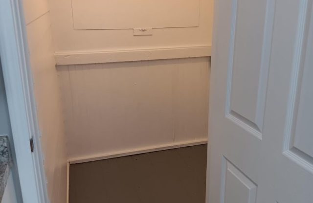 Newly Remodeled Bungalow