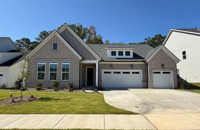 Photo of Beautiful 4 Bedroom Single Family Home