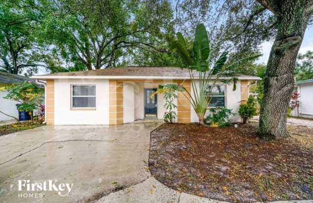 812 West Sligh Avenue - 812 West Sligh Avenue, Tampa, FL 33604