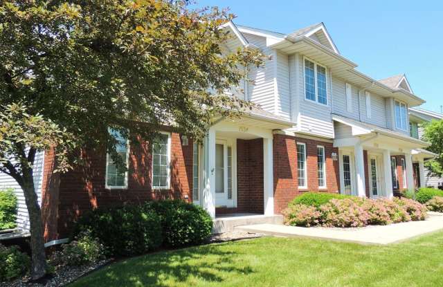 $1,375 | 2 Bedroom, 2.5 Bathroom Town Home | No Pets | Available for March 1st, 2024 Move In - Short Term Lease Only - 1534 McKinley Place, Iowa City, IA 52246