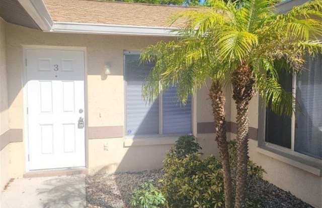 1727 SE 15th Place unit: 3