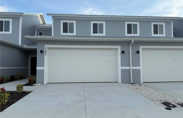 Photo of 2653 PINE PLACE