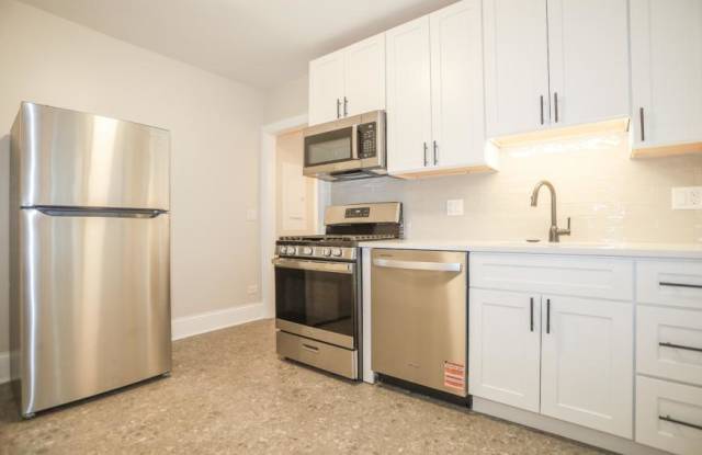 6418 North Richmond St.