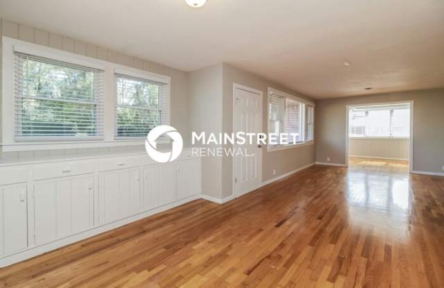 840 North Florida Avenue