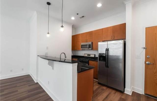 384 Ralph Mcgill Boulevard