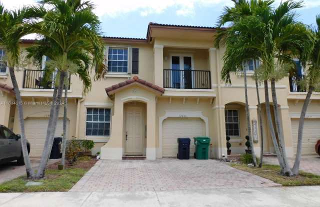 12821 SW 134th St