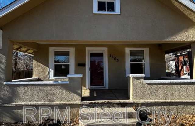 Photo of 1205 Carteret Ave