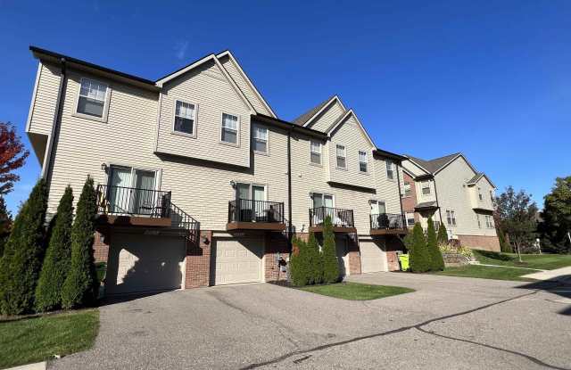 Photo of 45738 Utica Park