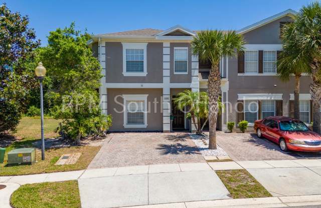 Coral Cay Resort 5/3 furnished or unfurnished