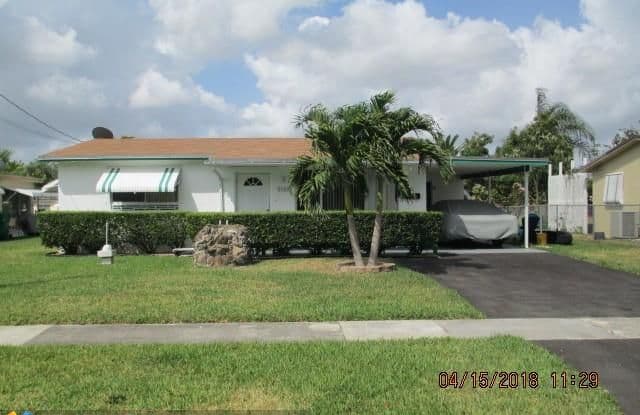 5129 SW 93rd Ave - 5129 Southwest 93rd Avenue, Cooper City, FL 33328