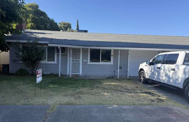 640 Reeds Avenue