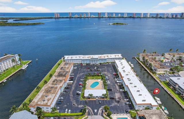 Photo of 110 Shore Court