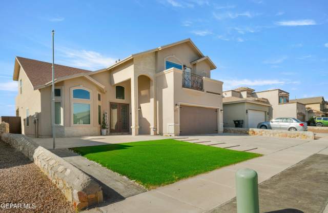 13232 Emerald Isle Street