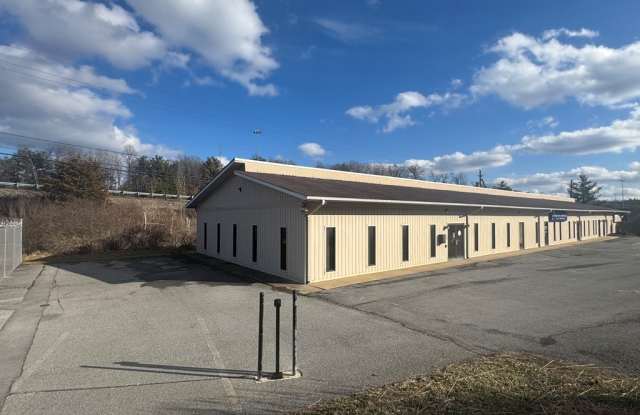 313 HARPER PARK DR. SUITE (D & H)