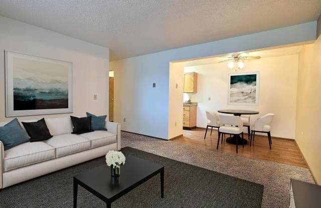 2601 Pacific Dr S Unit A22