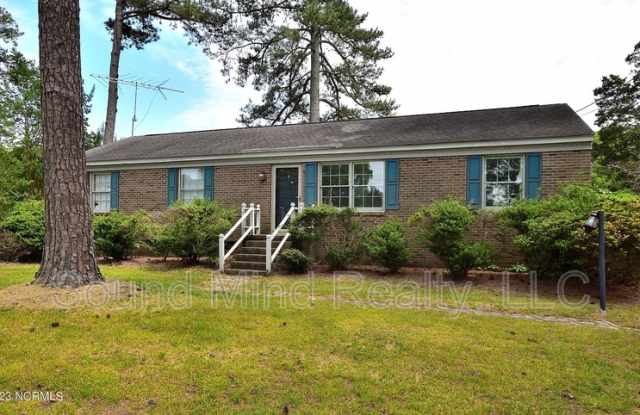 1633 Country Club Road