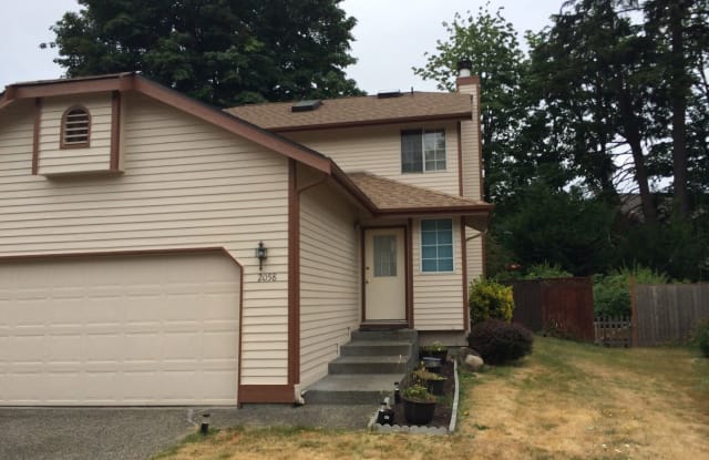 2058 SE 8th Place - 2058 Southeast 8th Place, Renton, WA 98055