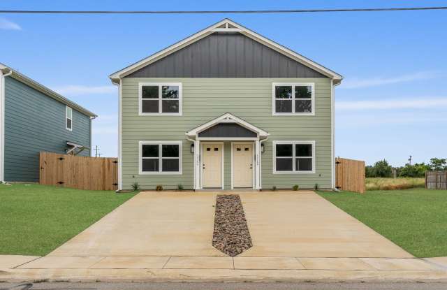 Modern Townhome for Rent – Modern Living at Its Best!