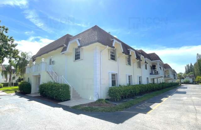 704 SE 2nd Avenue #448