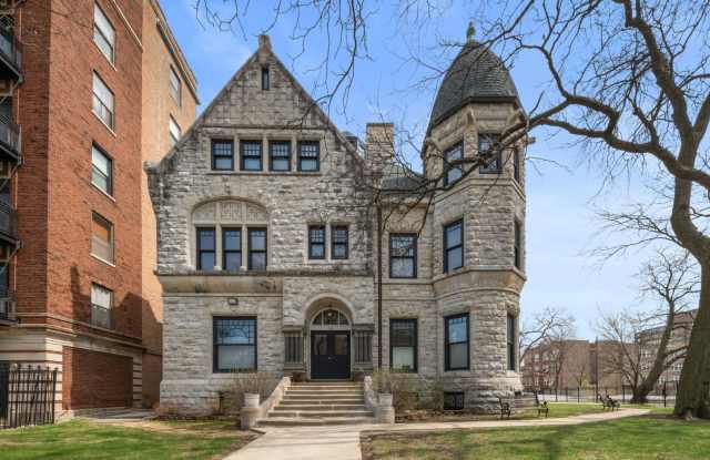 4545 S Drexel Boulevard