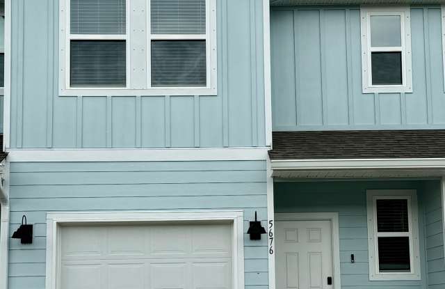 5676 Sandy Walk Street