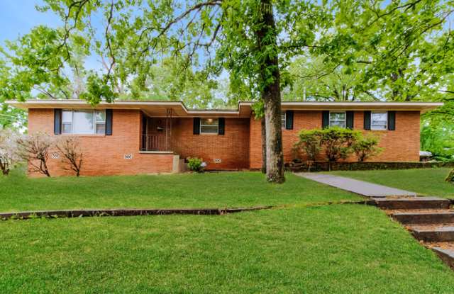 1600 Grove Hill Road