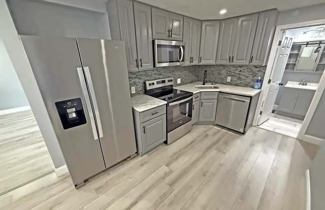 Photo of 6 West Summer Street - 3