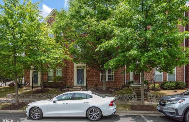 2303 POTOMAC CLUB PARKWAY