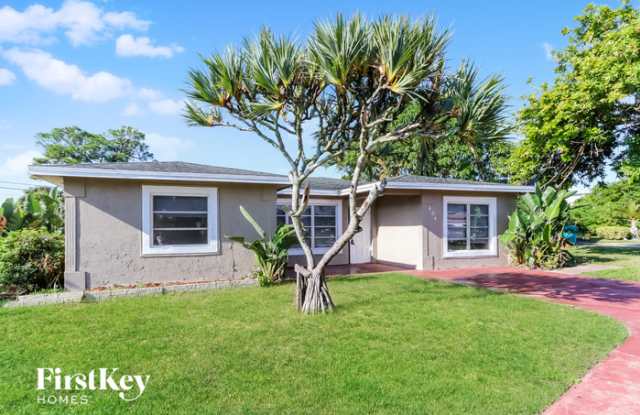 404 Northwest 5th Avenue