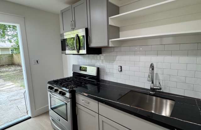 Photo of 1923 Metairie Ave