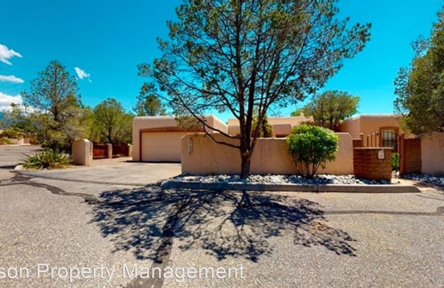 2724 Tramway Cir NE - 2724 Tramway Circle Northeast, Bernalillo County, NM 87122