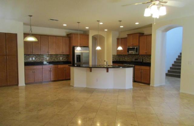 3675 E Bluebird Place