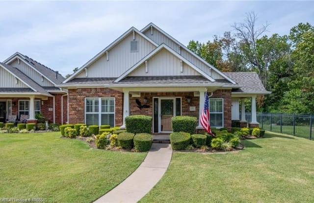 30 Stonegate  CT - 30 Stone Gate Court, Fort Smith, AR 72916